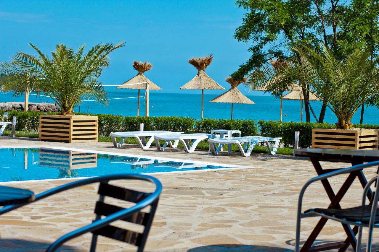 Vilmar Aparthotel Pomorie Buitenkant foto