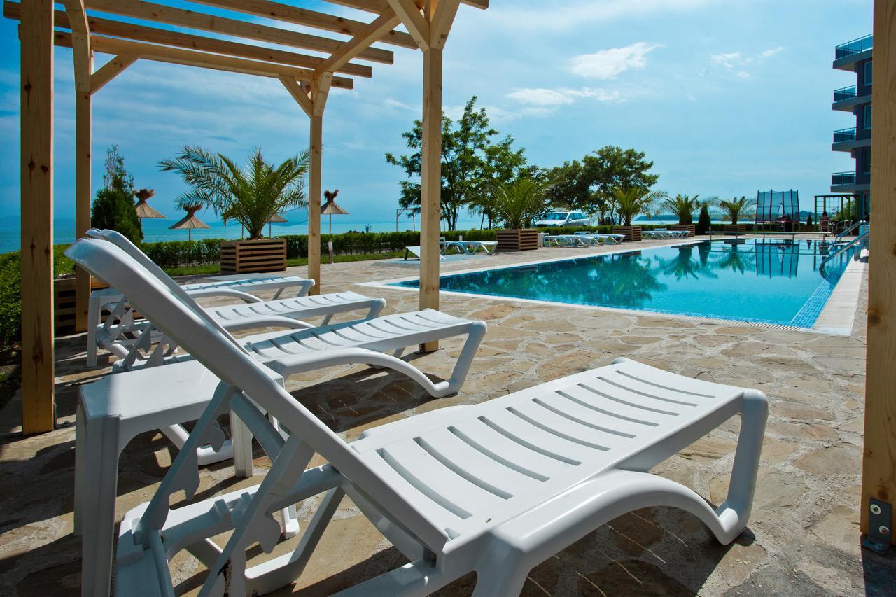 Vilmar Aparthotel Pomorie Buitenkant foto