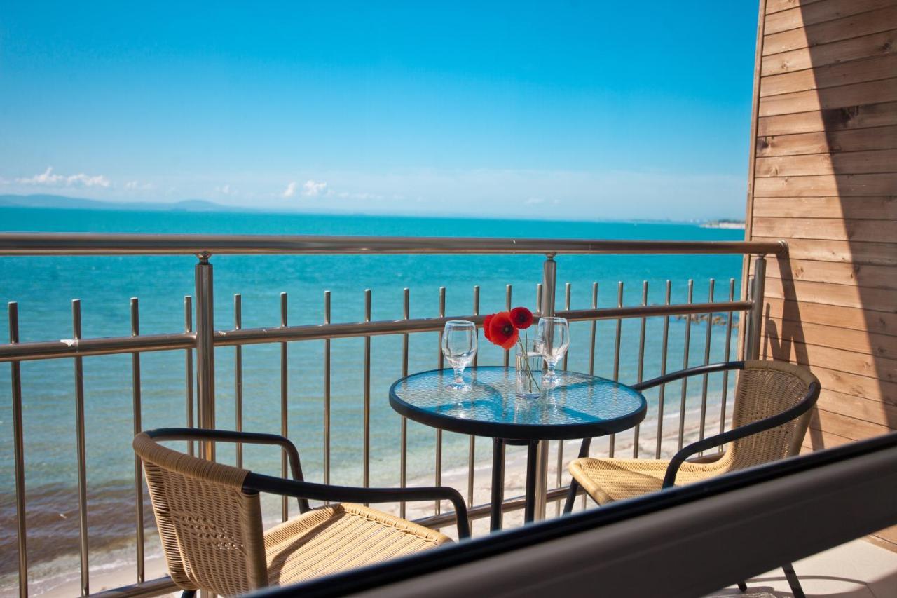 Vilmar Aparthotel Pomorie Buitenkant foto