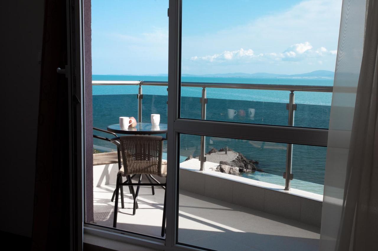 Vilmar Aparthotel Pomorie Buitenkant foto