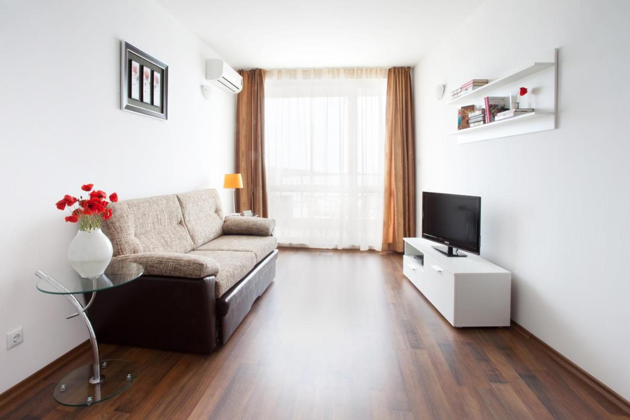 Vilmar Aparthotel Pomorie Buitenkant foto